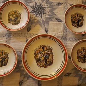 Vintage Hi Mark Buona San Remo Italia 5 piece Pasta Serving Set Italy Castellani